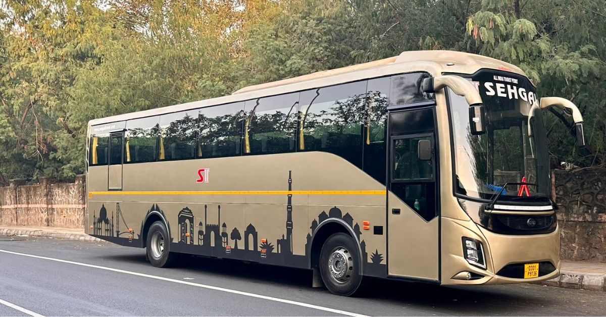 Luxury Bus / Coach
